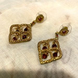 Vintage Gold Earrings with Brown Gems with Amber tones